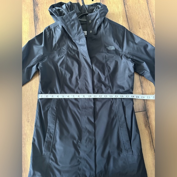 The North Face MIDI Trench - Picture 4 of 6